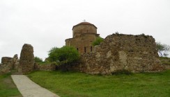 7-2-monastyir-dzhvari